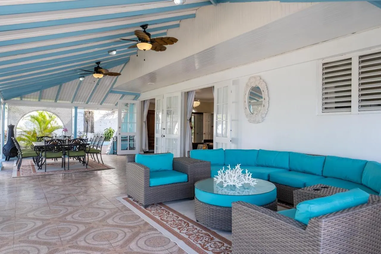 Hotel Edgewater Beach Villa - Beach Front, Close To All Attractions St Mary